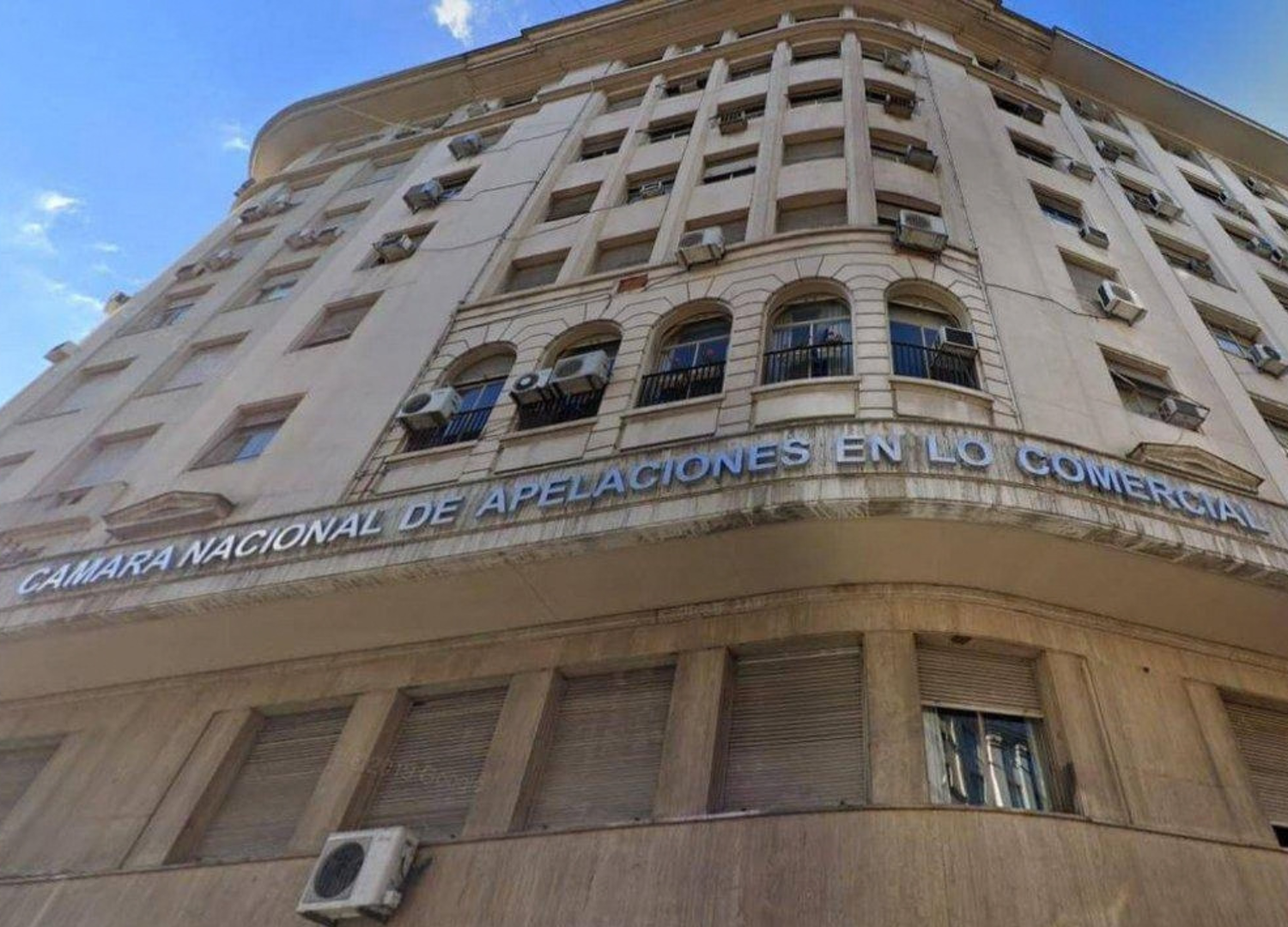 estudio-juridico-gils-carbo-y-asociados-alejandra-gils-carbo-derecho-societario- concursos-y- quiebras-derecho-penal- economico- derecho-publico-asuntos-institucionales -derecho-laboral-camara-comercial