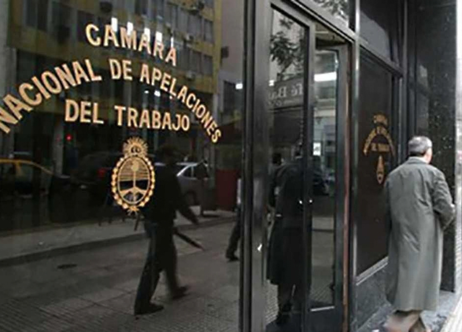 estudio-juridico-gils-carbo-y-asociados-alejandra-gils-carbo-